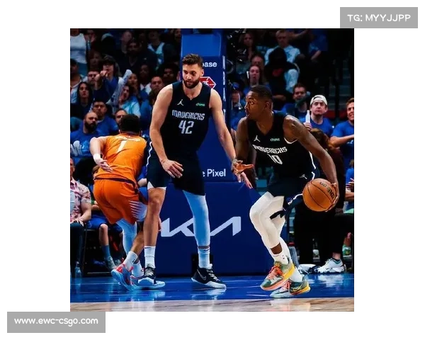 纳萨尼尔·伍德争议判胜揭示裁判倾向 有效打击定义成焦点